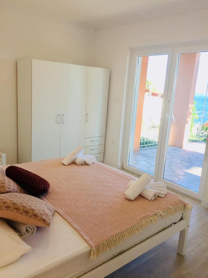 Apartments Jurakovic Živogošće المظهر الخارجي الصورة
