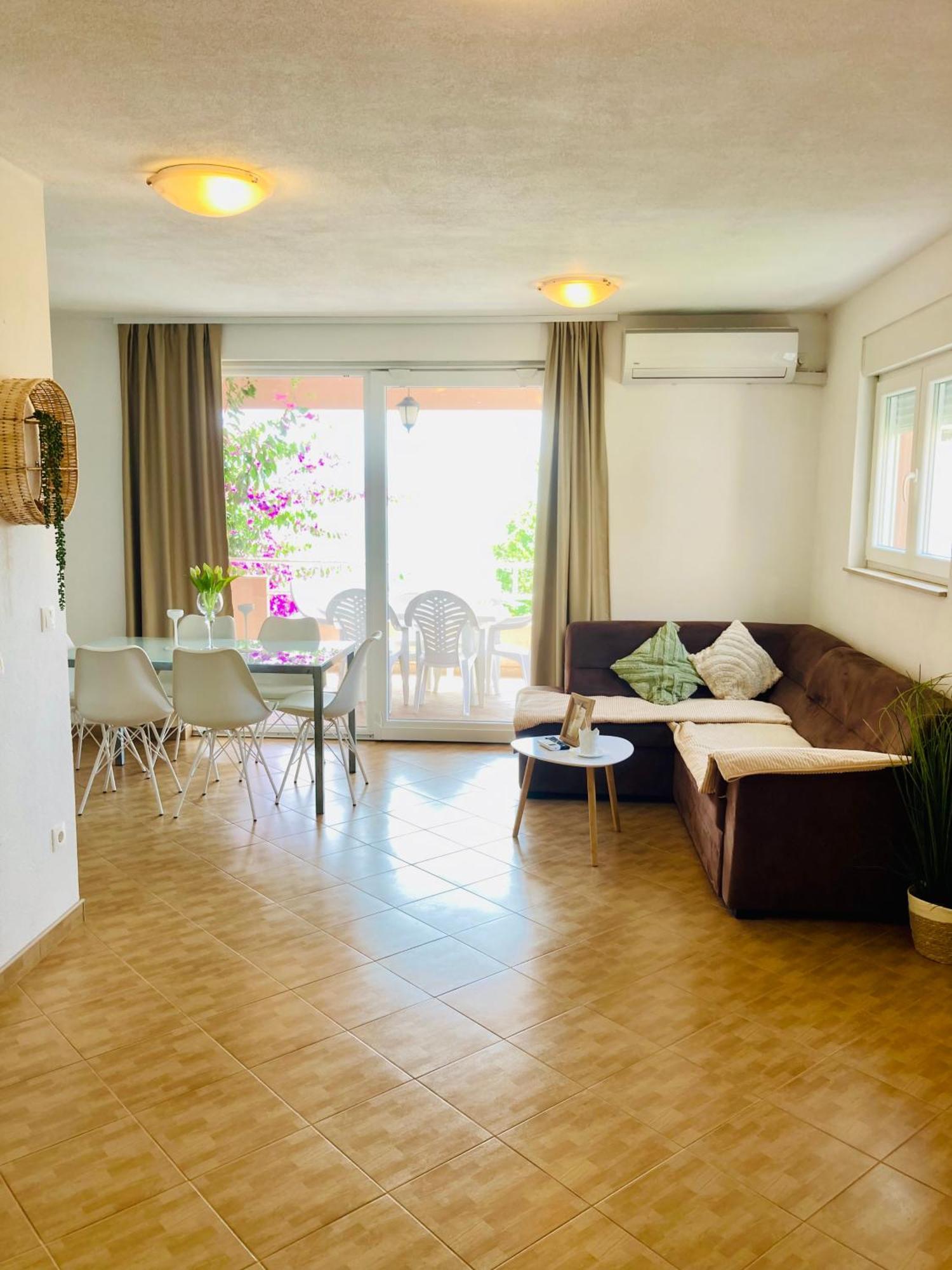 Apartments Jurakovic Živogošće المظهر الخارجي الصورة